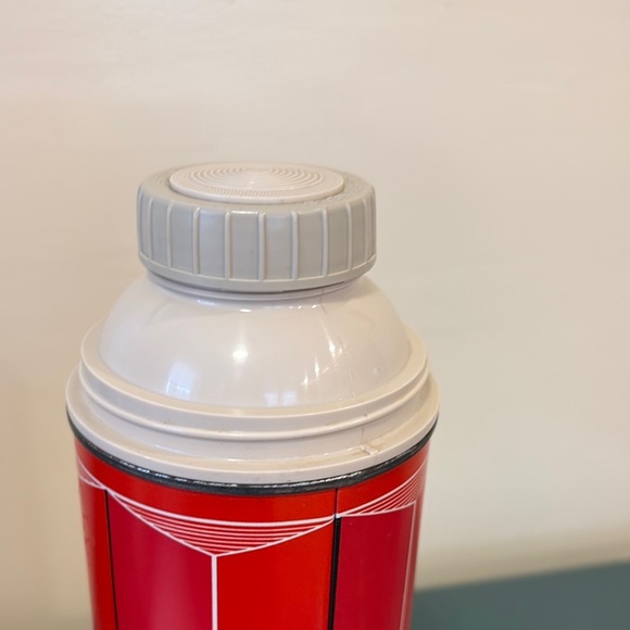 Vintage 1974 King Seeley Red Insulated Thermos. 32oz - Picture 3 of 8